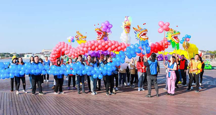 無錫拓展公司助力企業團建，提升團隊凝聚力
